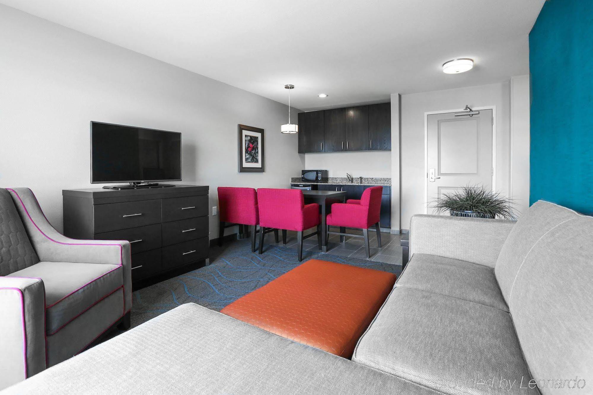 Hotel Express - Quad Cities Area By Ihg Moline